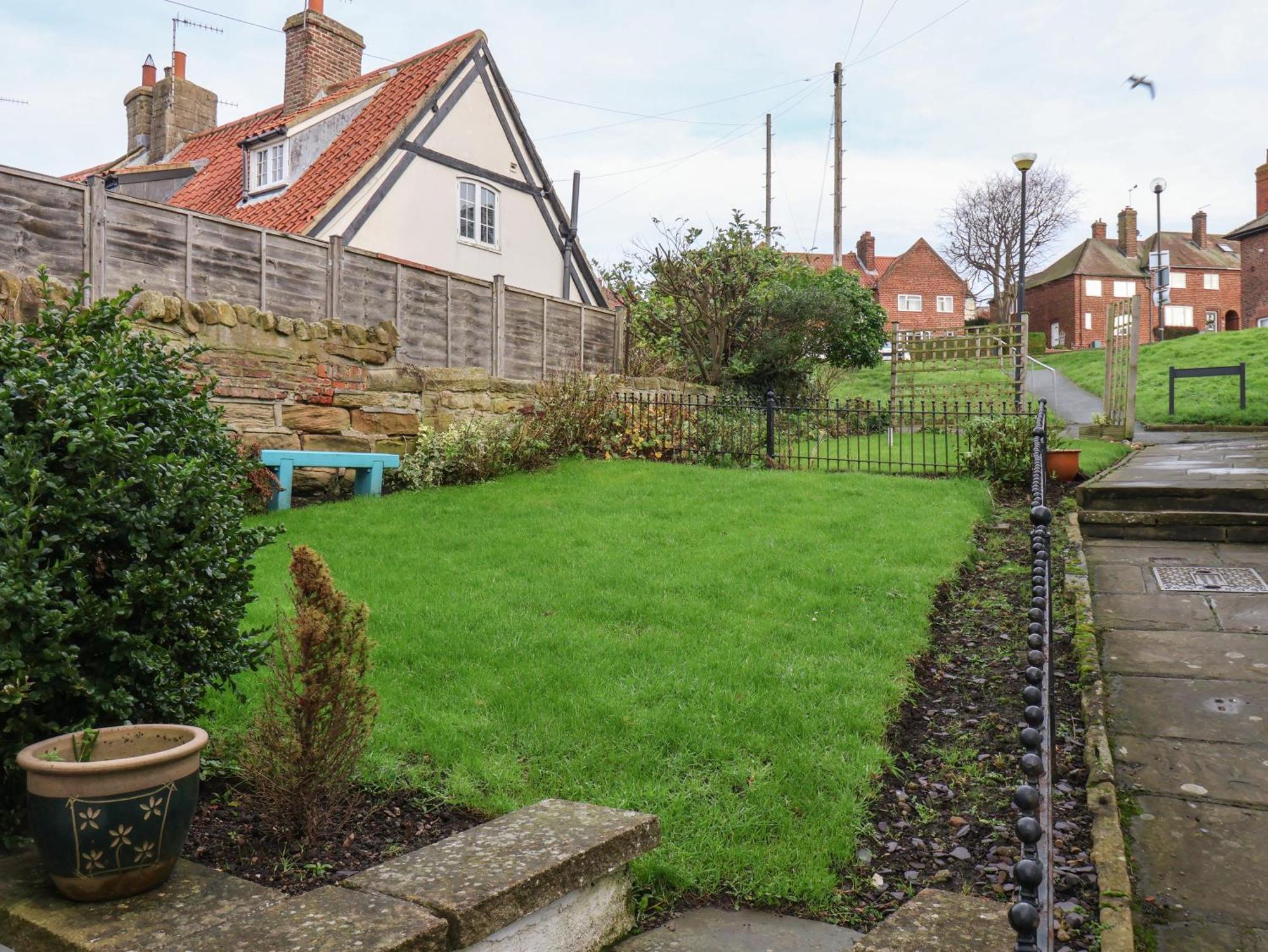Sunshine Holiday home Whitby